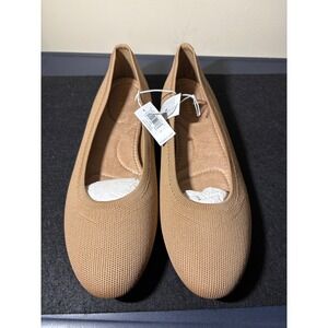 Old Navy Women's Tan Knit Slip-On Flats